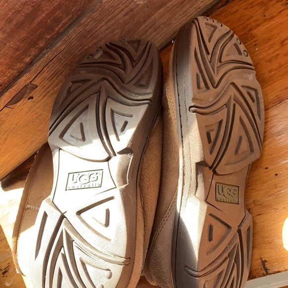 UGG suede sherpa lined ankle booties - Picture 3 of 6